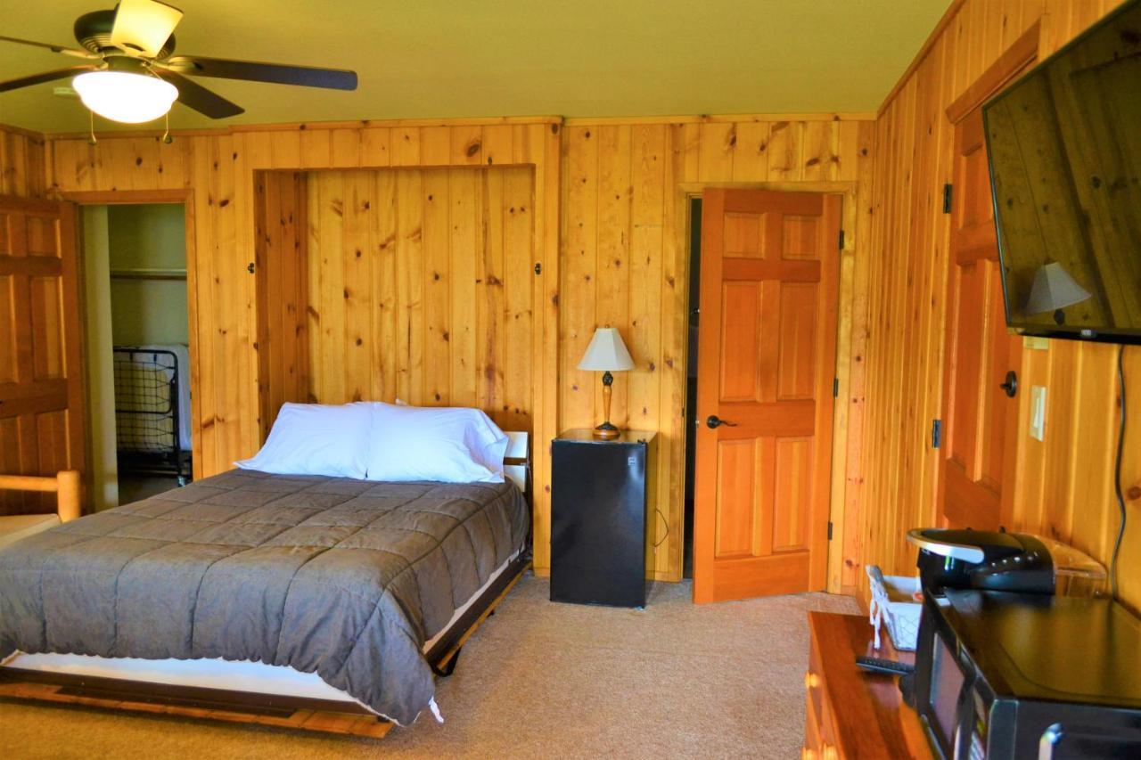 Twin Peaks Guest Ranch Βίλα Salmon Εξωτερικό φωτογραφία