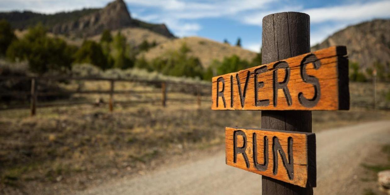 Twin Peaks Guest Ranch Βίλα Salmon Εξωτερικό φωτογραφία